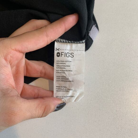 Figs Shirt Women XS Extra Small Black Super Soft Short Sleeve Underscrub Scrub - Picture 8 of 11